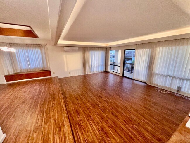 Foto del edificio - Royal Summit–4BD/3BA/Garage – Aiea