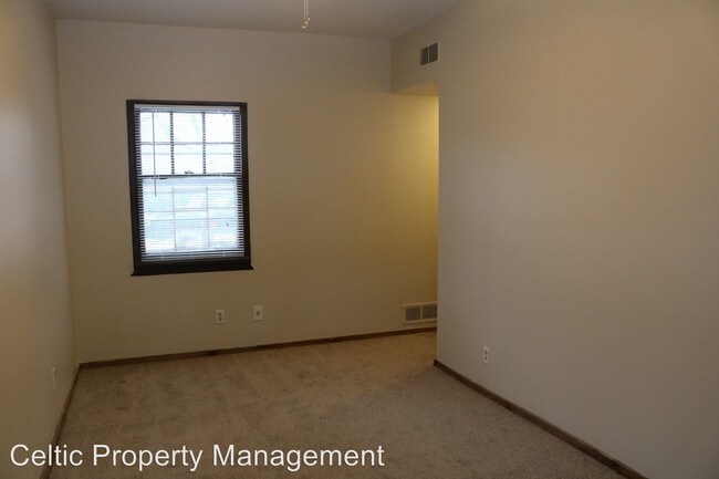 Building Photo - 3736 Walnut St