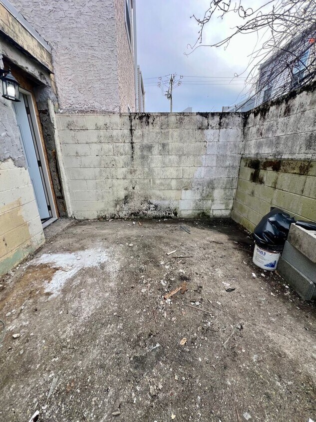 Foto del edificio - Stunning 3-Bedroom Townhome in Point Breeze! Available NOW!