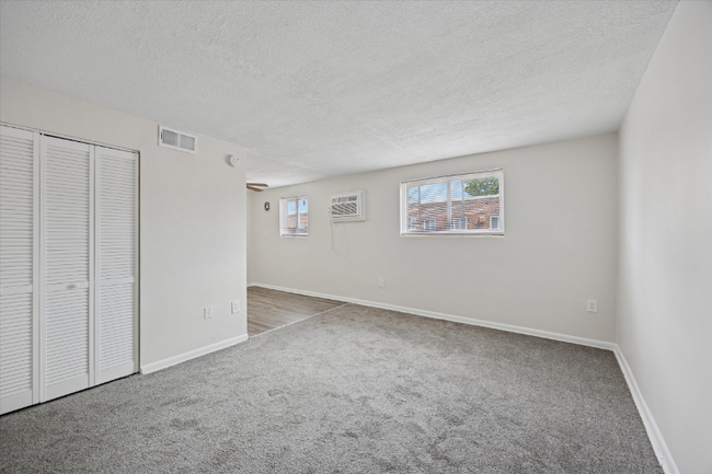 Building Photo - 9305 Ashton Rd