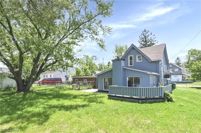 Building Photo - 15413 Raymond St