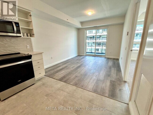 Photo du bâtiment - 93 Arthur St S