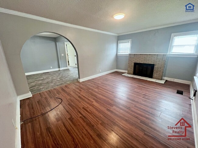 Building Photo - 2018 Walker Ave