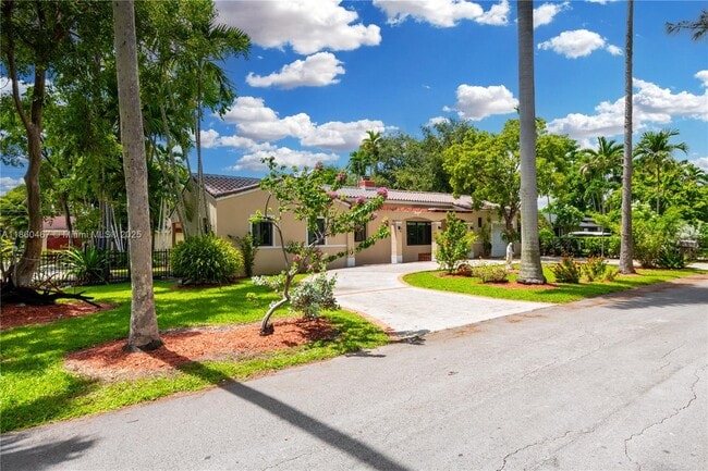 Building Photo - 50 De Leon Dr