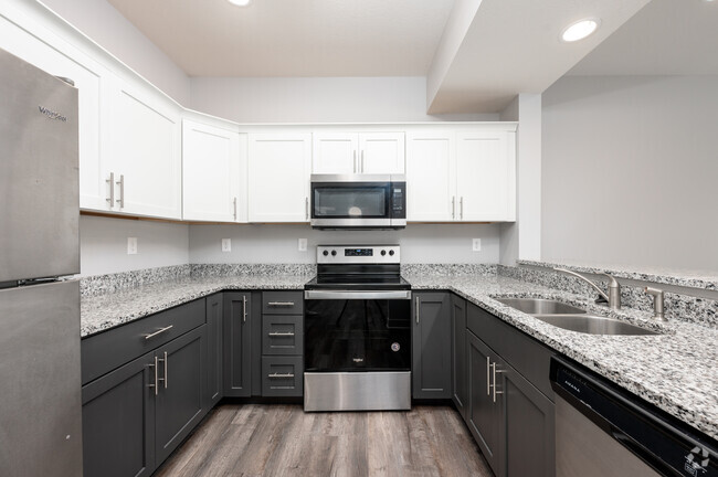 3BR, 2.5BA - 1,760SF - Kitchen - Wick Lifestyle Apartments