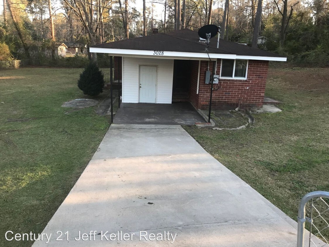 Primary Photo - 3028 Storey Dr