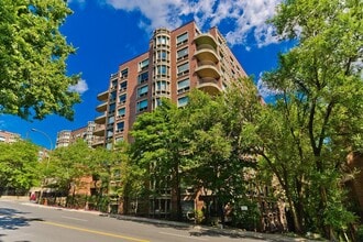 Building Photo - 3577 Atwater Ave