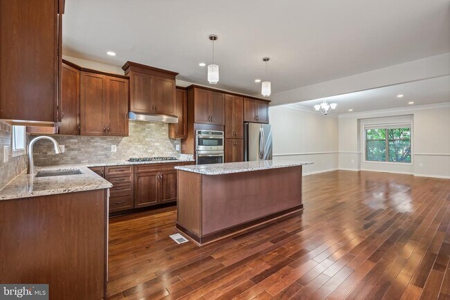 Foto del edificio - 22569 Norwalk Square