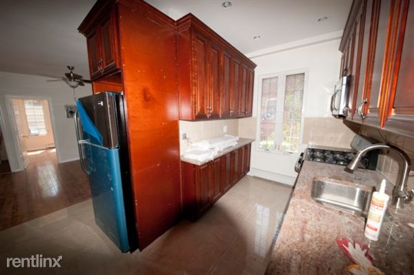 Primary Photo - 4844 40th St
