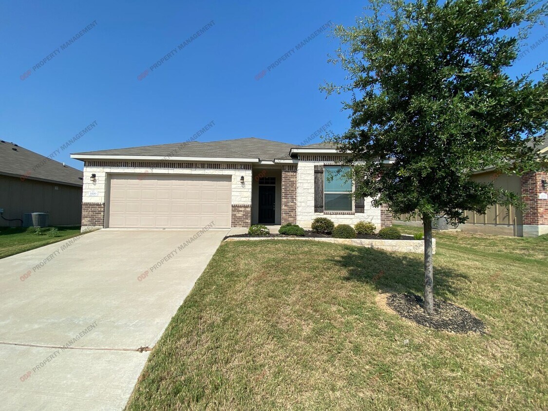 Foto principal - 1410 Shadow Hl Ln