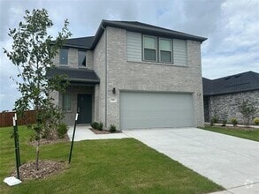 Building Photo - 981 Tulip Trl