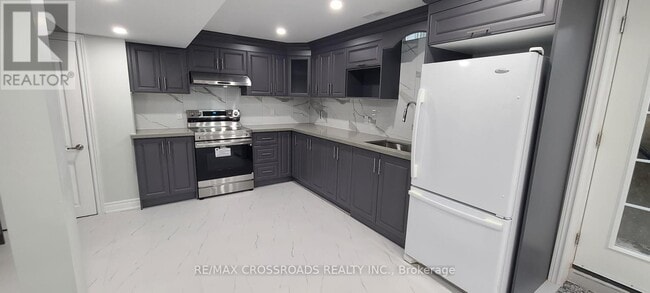 Building Photo - 69 Bluebell Crescent