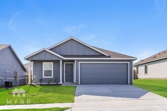 Building Photo - 2724 River Knl Ln