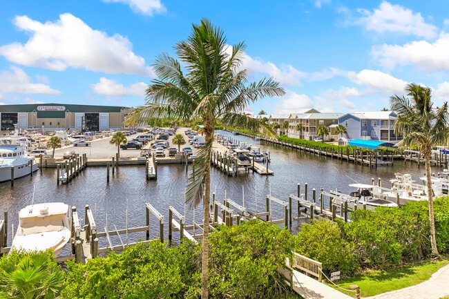 Building Photo - 14555 Gasparilla Rd