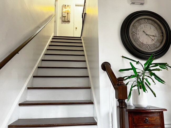 Foto del edificio - 4128 Saxonbury Way