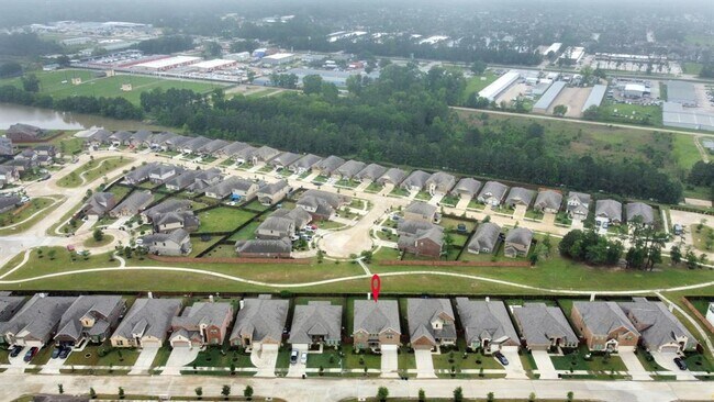 Foto del edificio - 22368 Misty Woods Ln