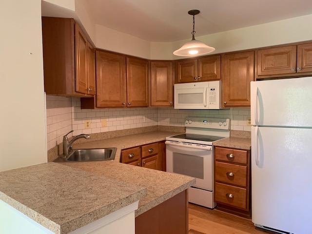 Foto del edificio - 4982 Dorsey Hall Dr