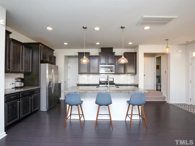 Foto del edificio - 856 New Derby Ln