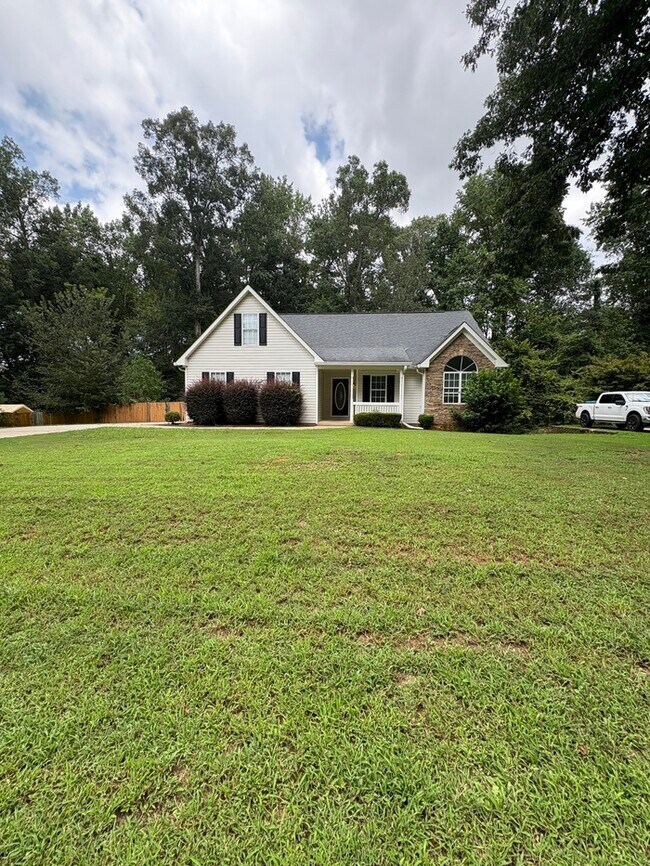 Foto del edificio - 229 Pebble Creek Dr