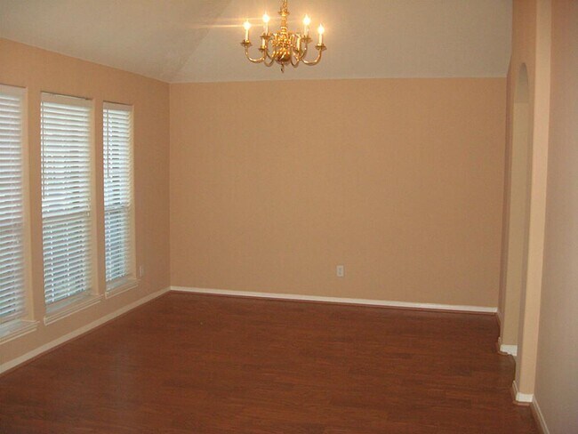 Foto del edificio - 23203 Kimberly Glen Ln