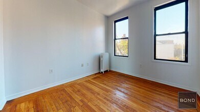 Building Photo - 78 W 11th St