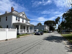 Building Photo - 58 Standish St