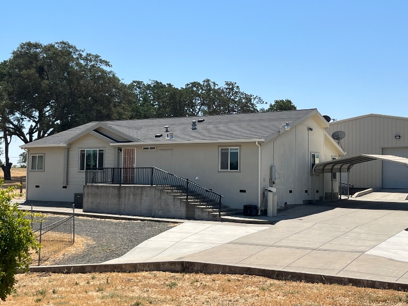 Primary Photo - 26526 Co Rd 34