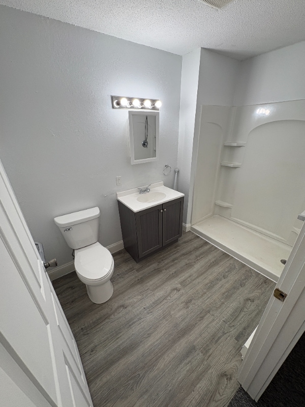 Building Photo - 306 S 2nd St