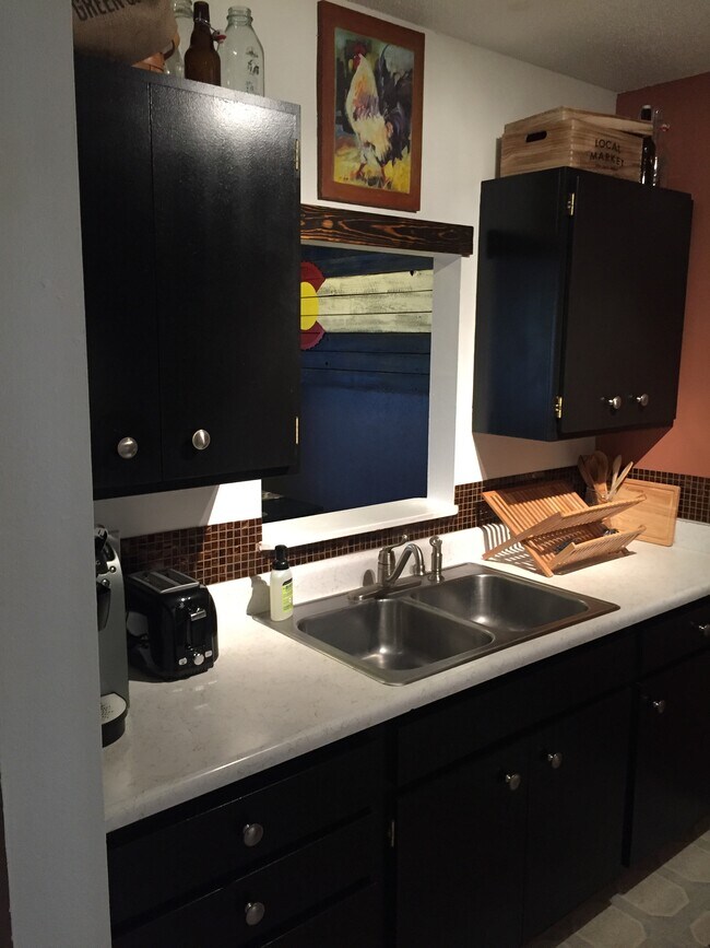 Building Photo - 580 Bookcliff Ave #25