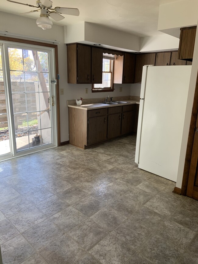Foto del edificio - 500 Merchant Ln