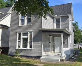 Building Photo - 1012 Huffman St