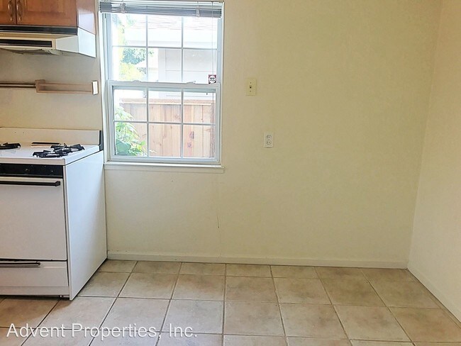 Foto del edificio - 3738 Randolph Ave