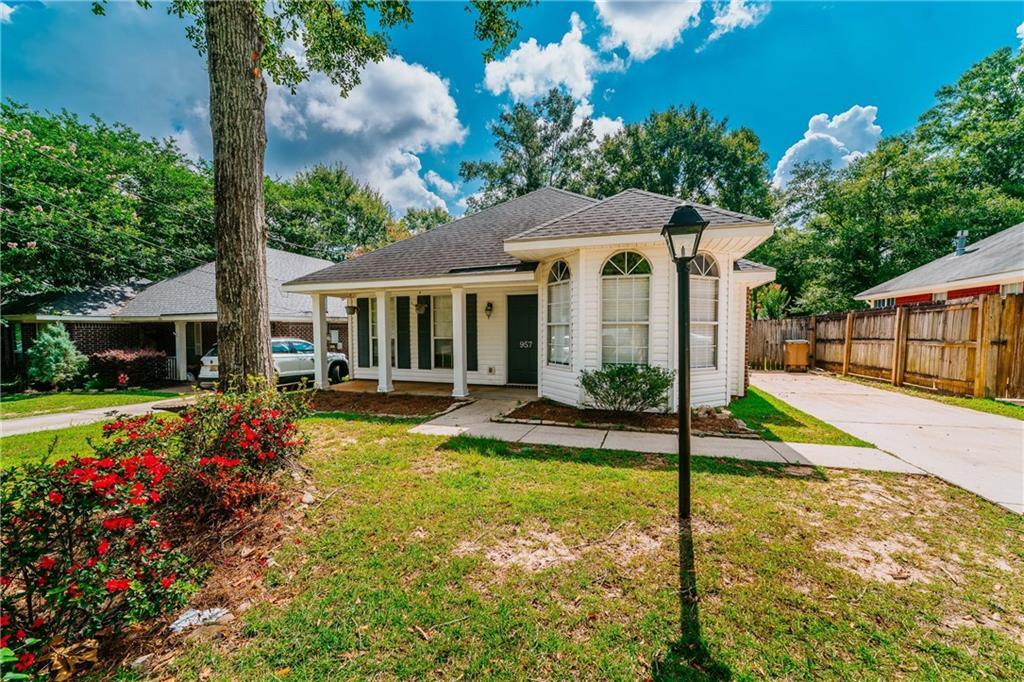 Foto principal - 957 Wesley Ave