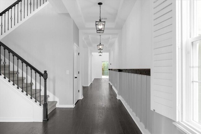 Building Photo - 1734 Amsel Fls Pk Ter