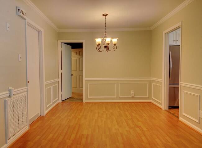 Foto del edificio - COMING SOON! Your Dream Home Awaits! Gorge...