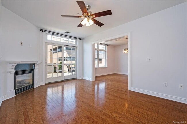 Building Photo - 101 Sheldrake Pl