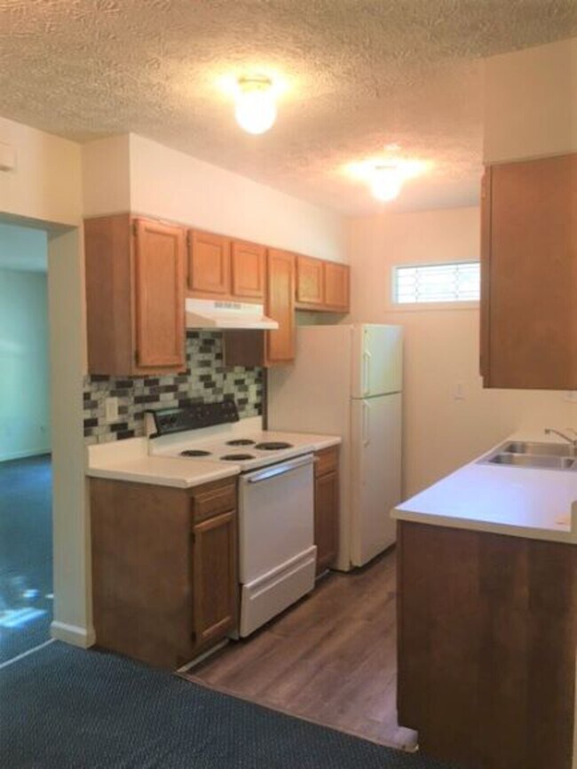Foto del edificio - 5322 Masonboro Loop Rd