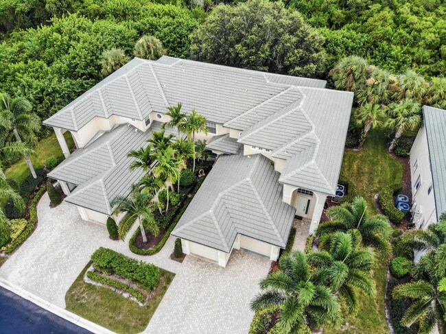 Foto del edificio - 1597 SE Prestwick Ln