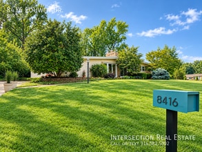 Building Photo - 8416 Louwen Dr