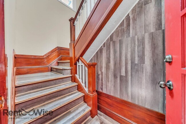 Foto del edificio - 5 Italy Ave