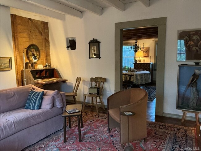 Foto del edificio - 66 Dodge St