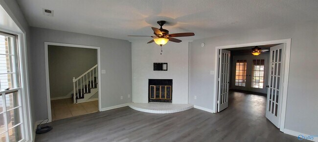 Building Photo - 2220 Westbury Ct SW