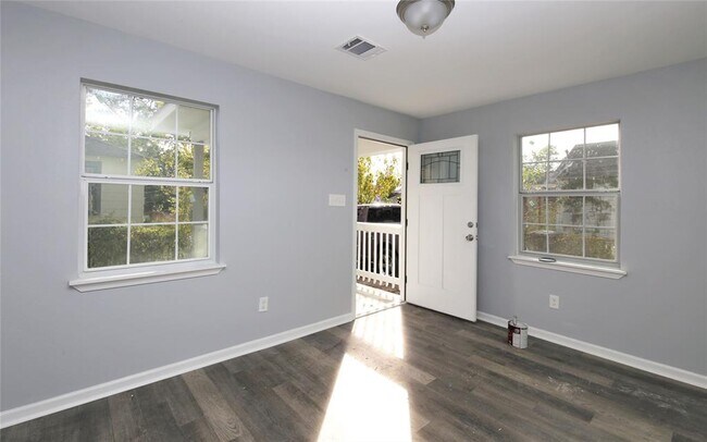 Building Photo - 5109 Earline St