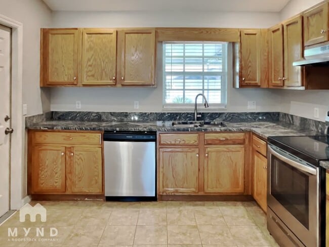Building Photo - 3240 Grand Pines Dr