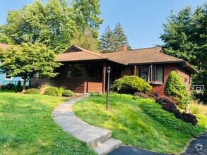 Building Photo - 3112 Belmont Ave