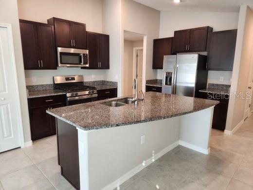 Foto del edificio - 5509 Rainwood Meadows Dr