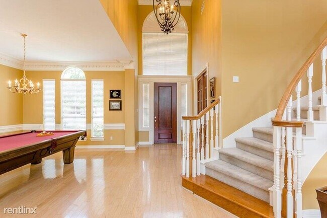 Foto del edificio - 4 br, 3.5 bath House - 13523 Pegasus Road ...
