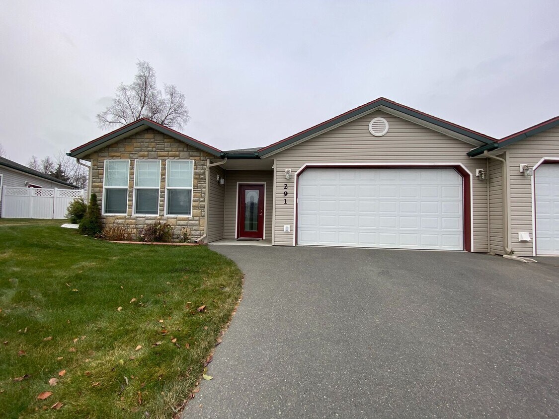 Primary Photo - 55+ COMMUNITY HOME