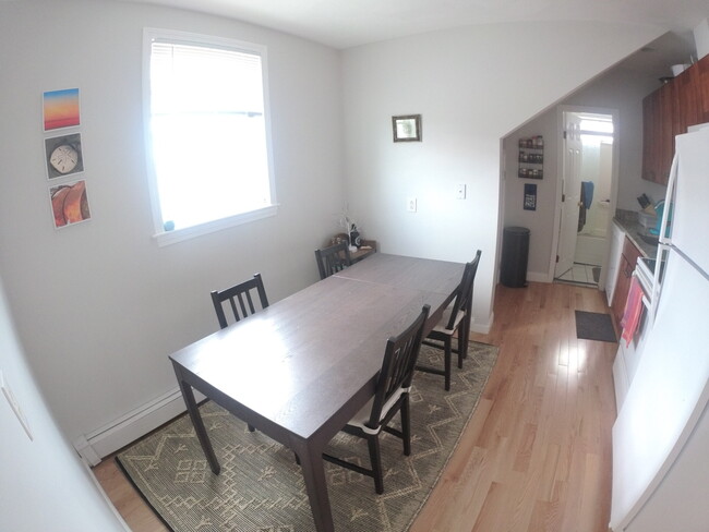 Building Photo - 49 Winship St