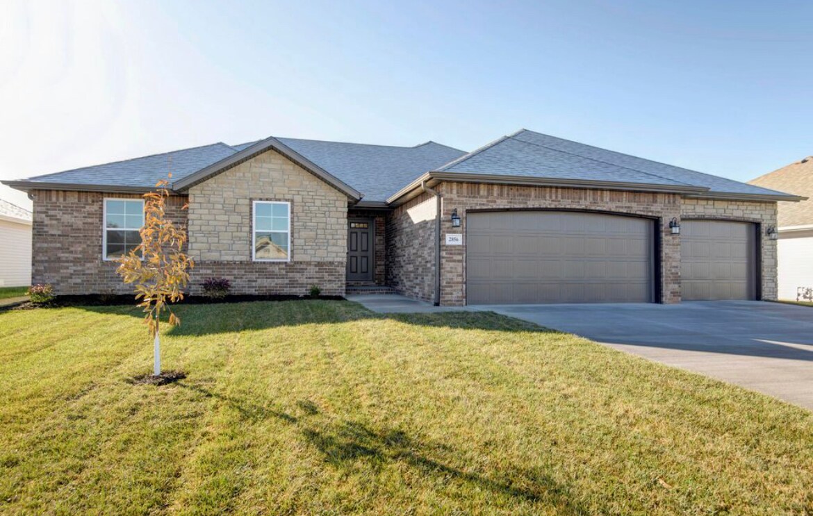 Foto principal - 2856 E Bradford St